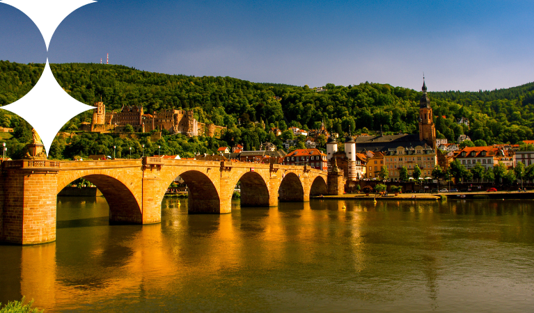 Shutdown squeezes US data flow while dollar stays firm